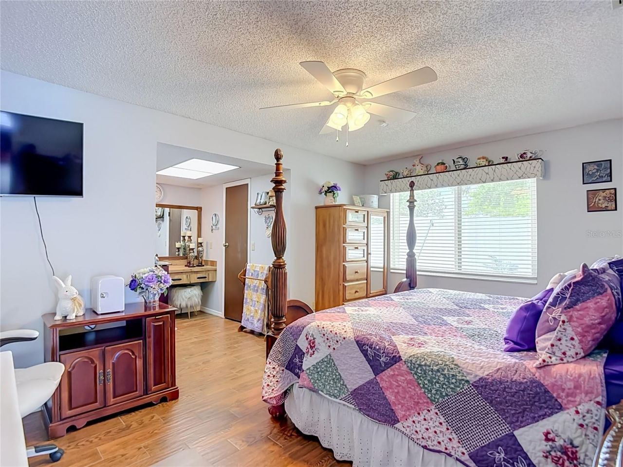 3008 Ripplewood Drive , Seffner, FL 33584 Photo