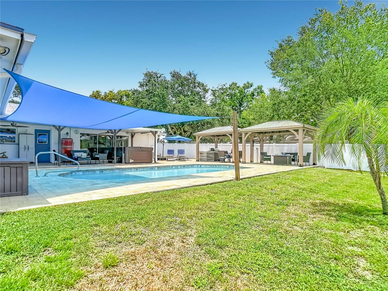 3008 Ripplewood Drive , Seffner, FL 33584 Photo
