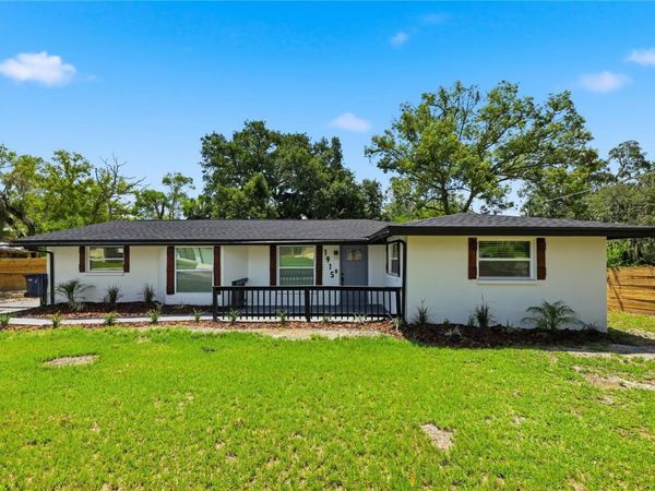 1915 E MULBERRY DRIVE, TAMPA, FL 33604
