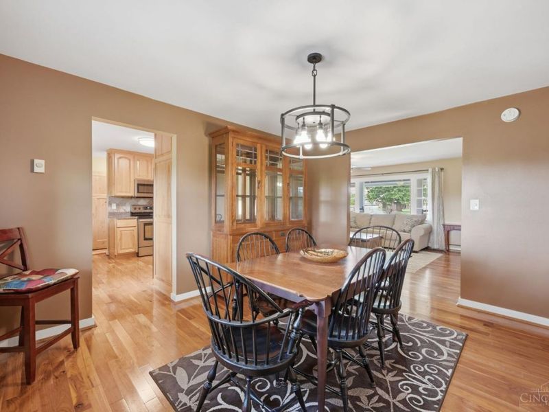 1122 Mockingbird Lane, Turtle Creek Twp, OH 45036 Photo 9