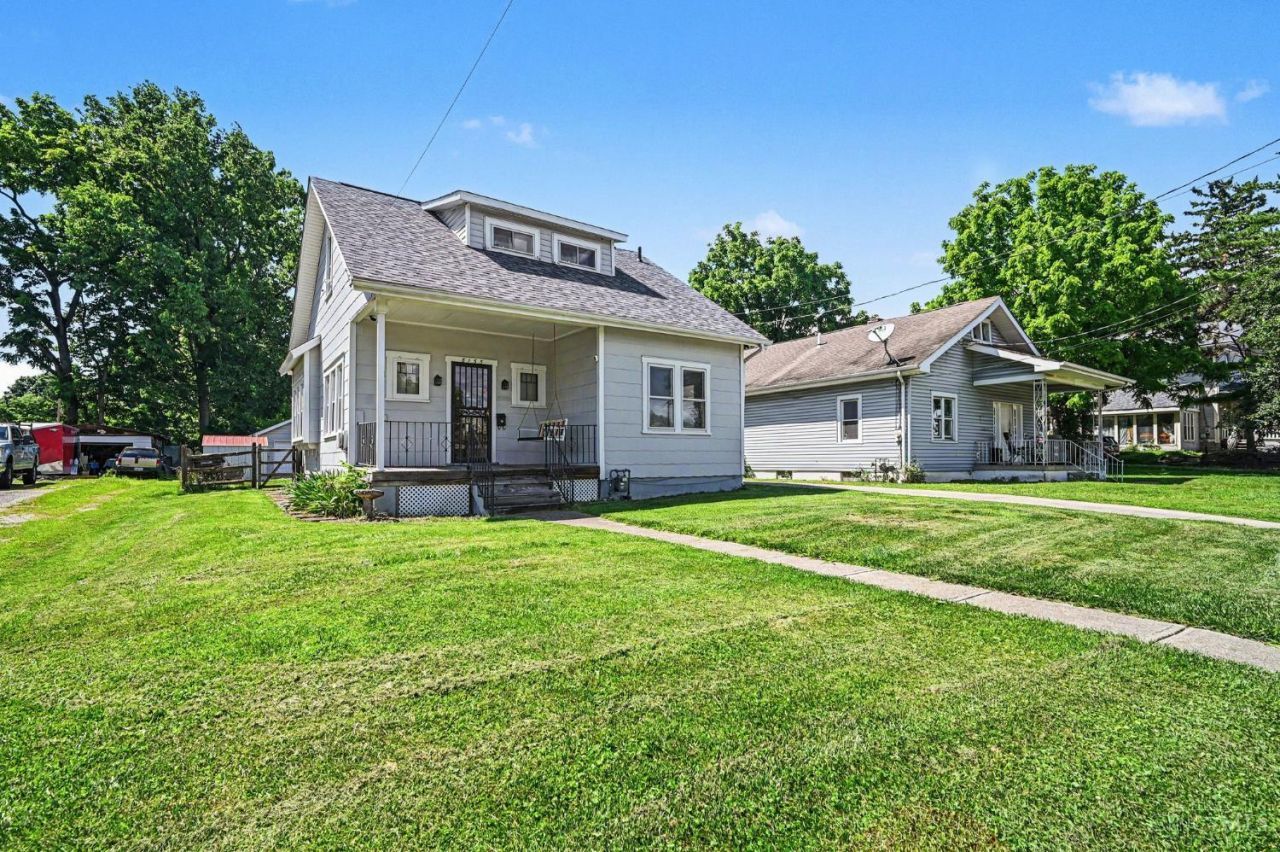 8155 Anthony Wayne Avenue, Cincinnati, OH 45216 Main Photo