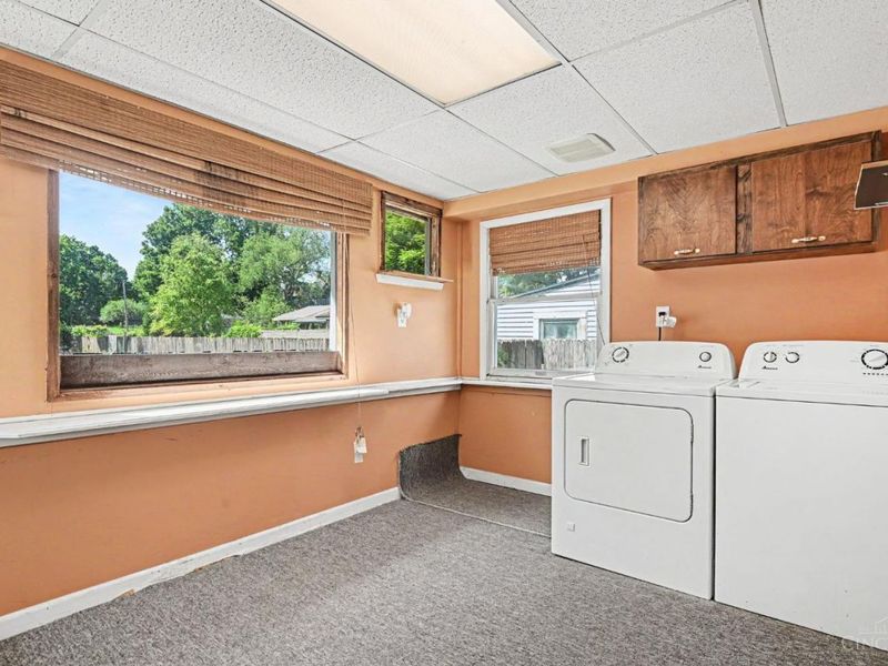 8155 Anthony Wayne Avenue, Cincinnati, OH 45216 Photo 12