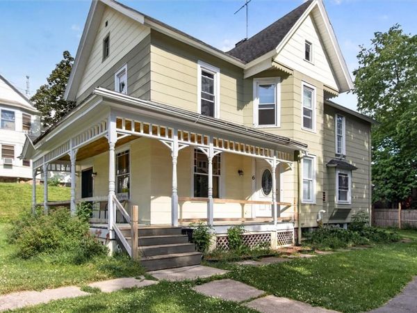 6 Foster Street , Lyons, NY 14489