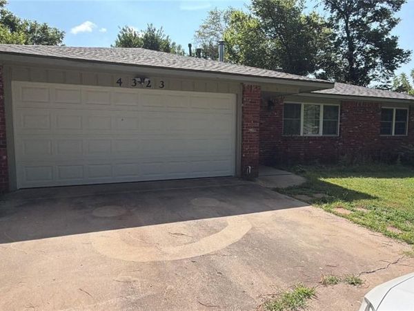 4323 Donna Street, Springdale, AR 72764