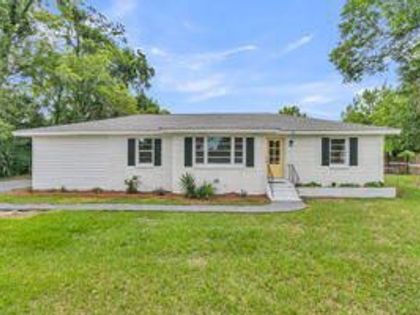 1602 Rifle Range Road Mount Pleasant, SC 29464