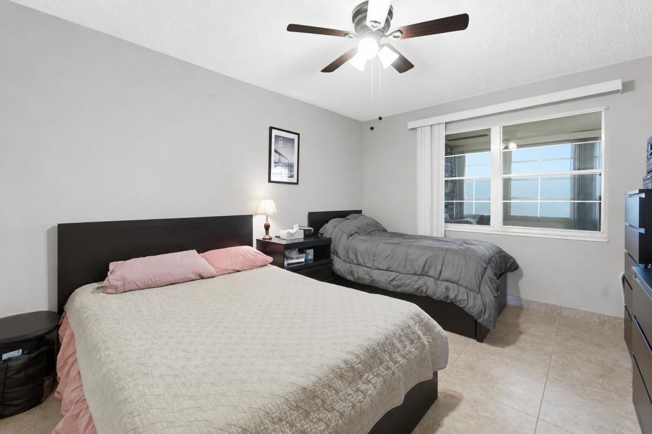 170 Kent J, West Palm Beach, FL 33417 Photo