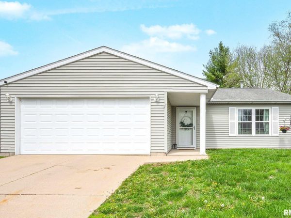 4527 W ROCKWELL Drive, Peoria, IL 61615
