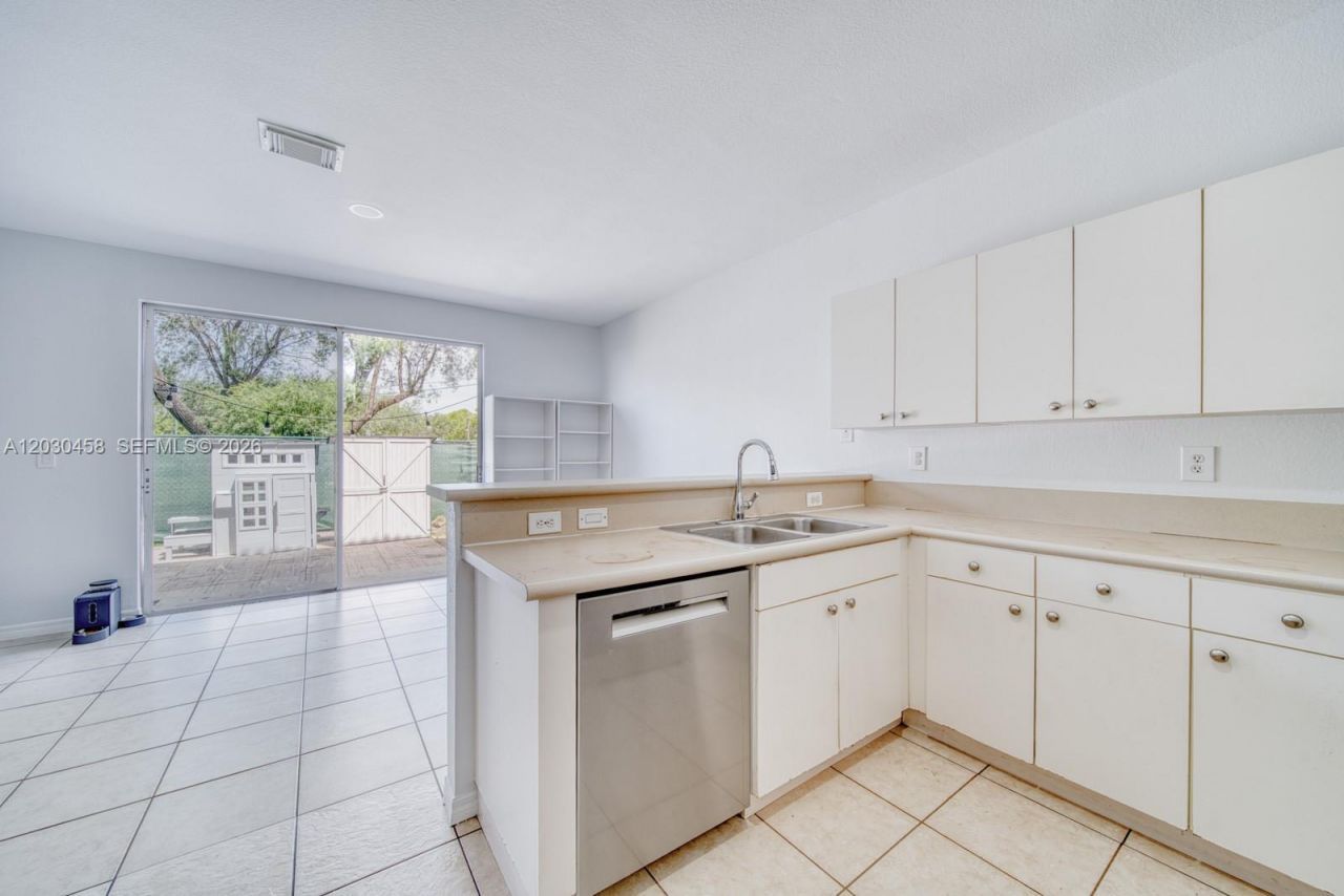 27240 SW 138th Path , Homestead, FL 33032 Photo