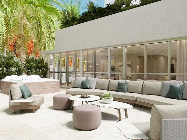 250 Collins Ave , Unit 305, Miami Beach, FL 33139