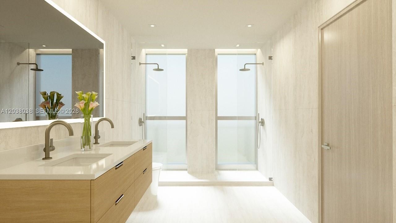250 Collins Ave , Unit 305, Miami Beach, FL 33139 Photo