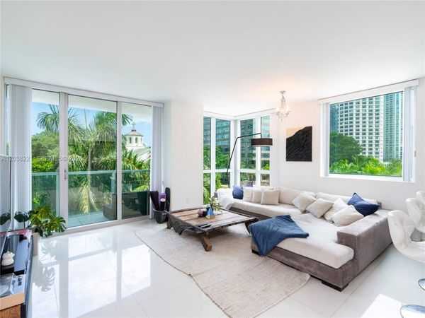 500 Brickell Ave, Unit 402, Miami, FL 33131