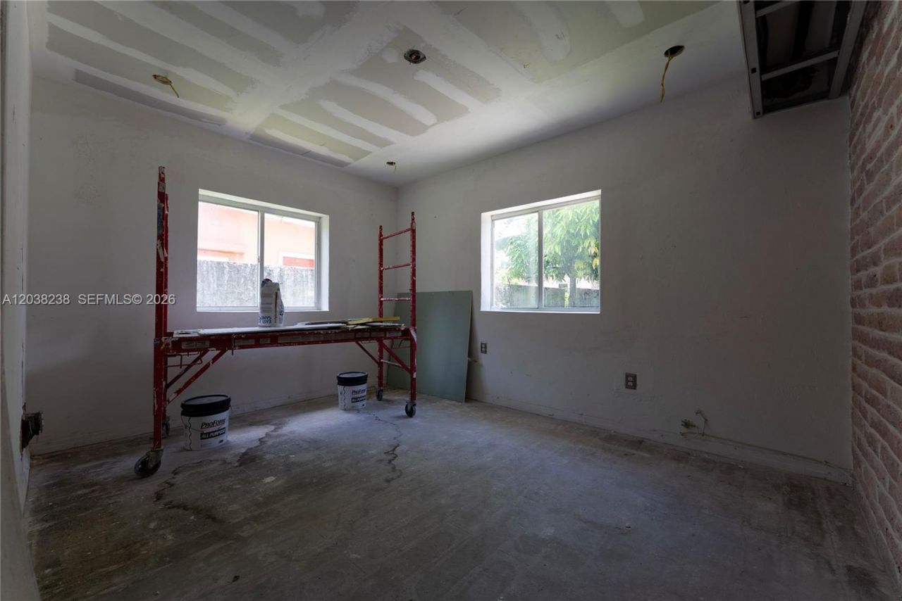 334 NW 110th St, Miami, FL 33168 Photo