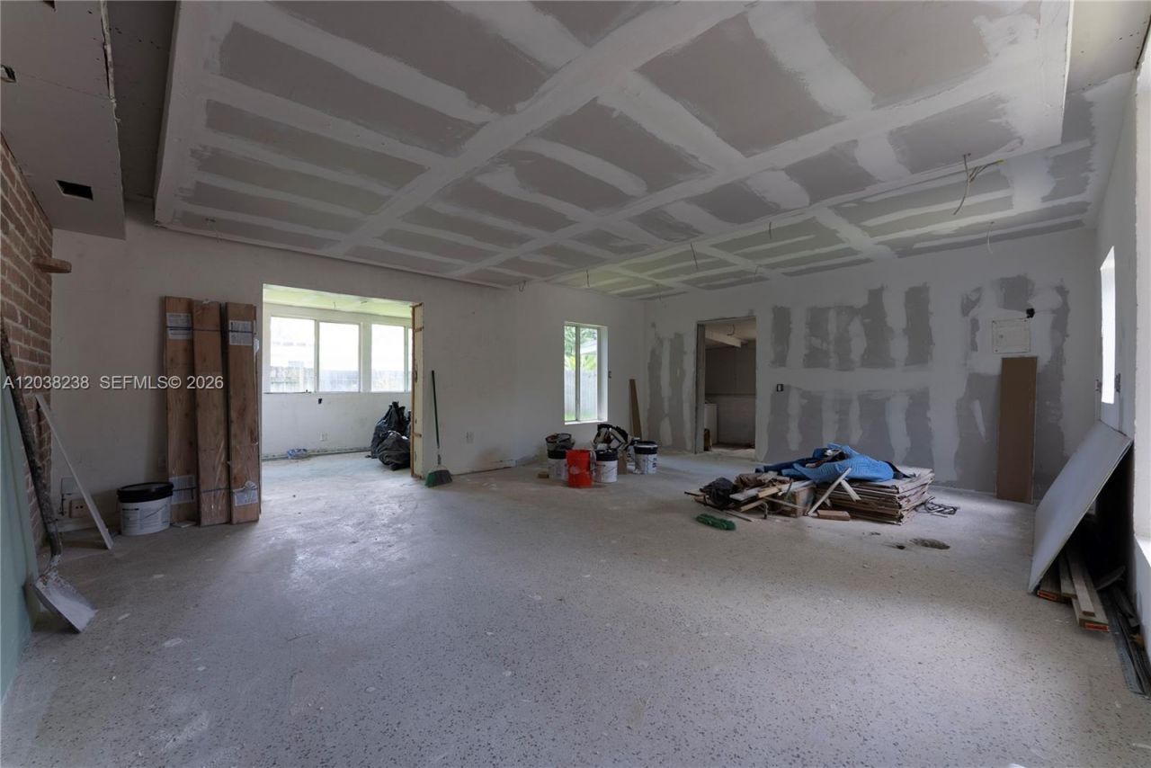 334 NW 110th St, Miami, FL 33168 Photo