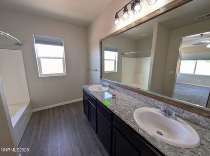 180 Walnut Drive, Fernley, NV 89408 Photo