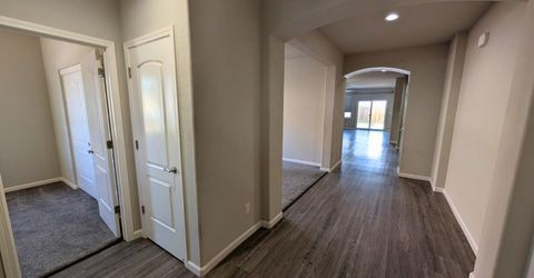 180 Walnut Drive, Fernley, NV 89408 Photo