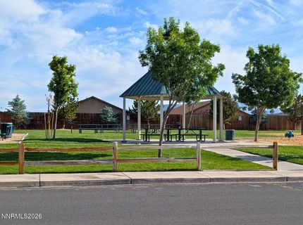 180 Walnut Drive, Fernley, NV 89408 Photo
