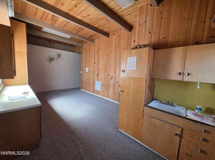 290 S West Street, Fernley, NV 89408 Photo