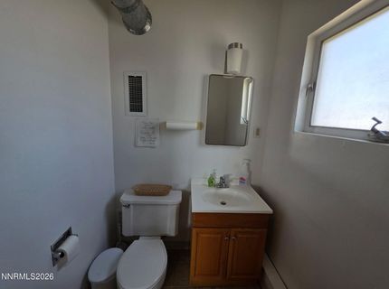 290 S West Street, Fernley, NV 89408 Photo