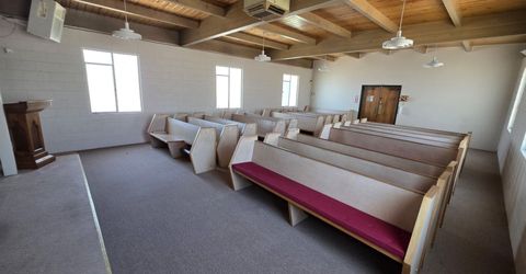 290 S West Street, Fernley, NV 89408 Photo