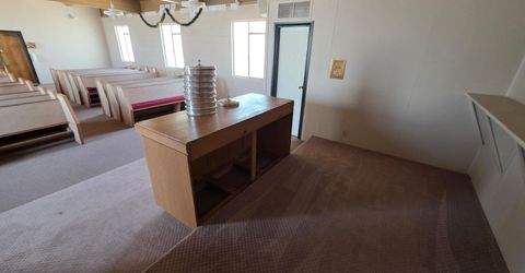 290 S West Street, Fernley, NV 89408 Photo