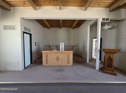 290 S West Street, Fernley, NV 89408 Photo