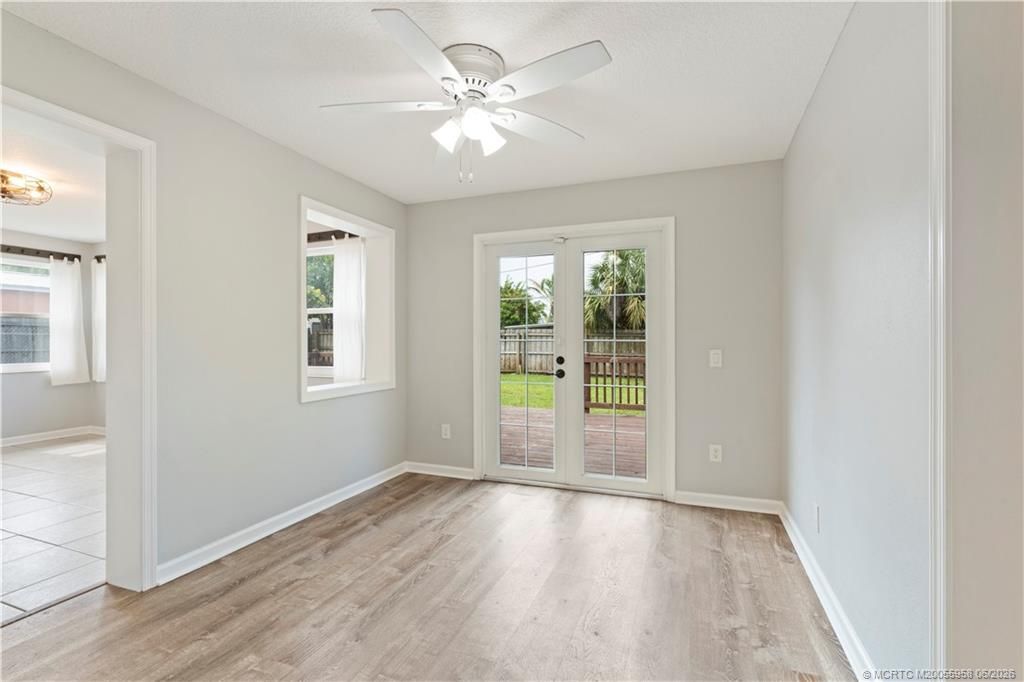 1028 NE Hansen Terrace, Jensen Beach, FL 34957 Photo