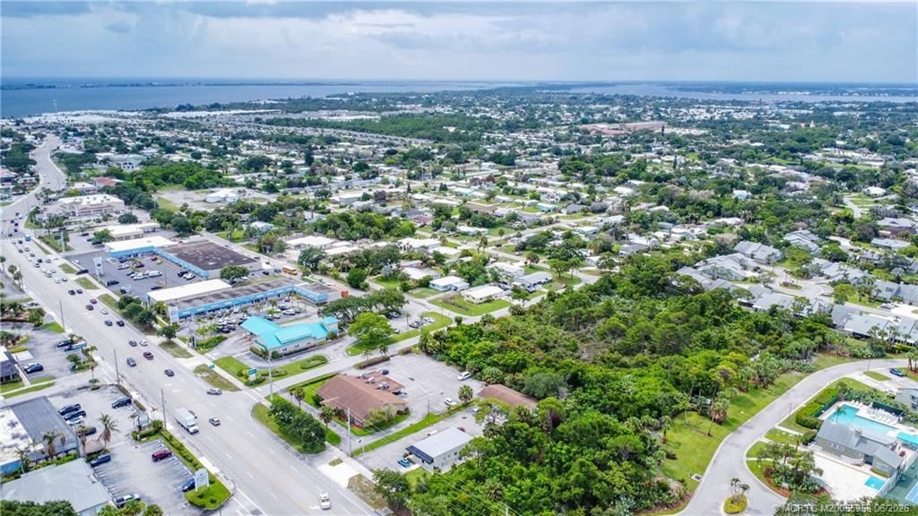 1028 NE Hansen Terrace, Jensen Beach, FL 34957 Photo