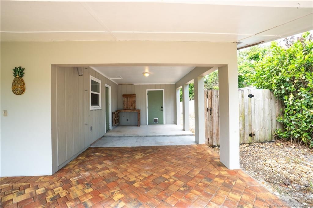 1028 NE Hansen Terrace, Jensen Beach, FL 34957 Photo