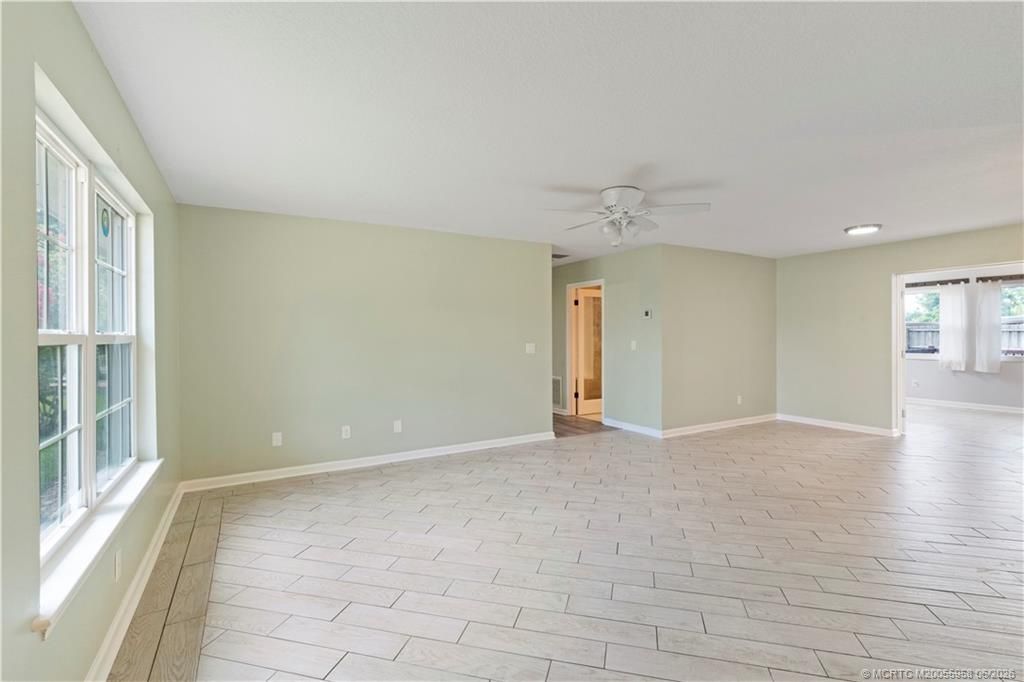 1028 NE Hansen Terrace, Jensen Beach, FL 34957 Photo
