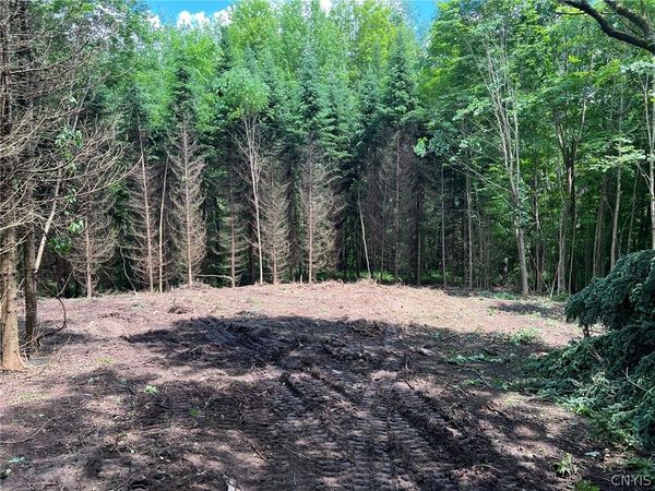 6201 Us-20 , La Fayette, NY 13084