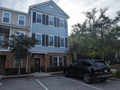 656 Coleman Boulevard, Unit 201, Mount Pleasant, SC 29464