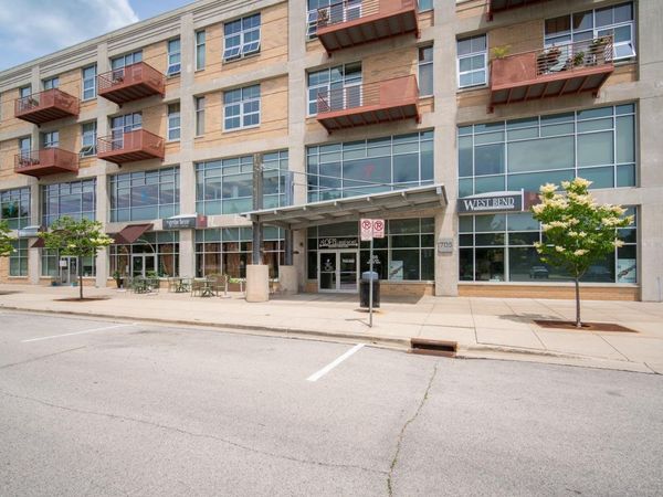 705 VILLAGE GREEN Way, Unit 311, West Bend, WI 53090