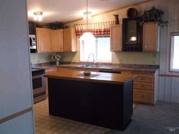 8048 N Roe Lane, Boise, ID 83714