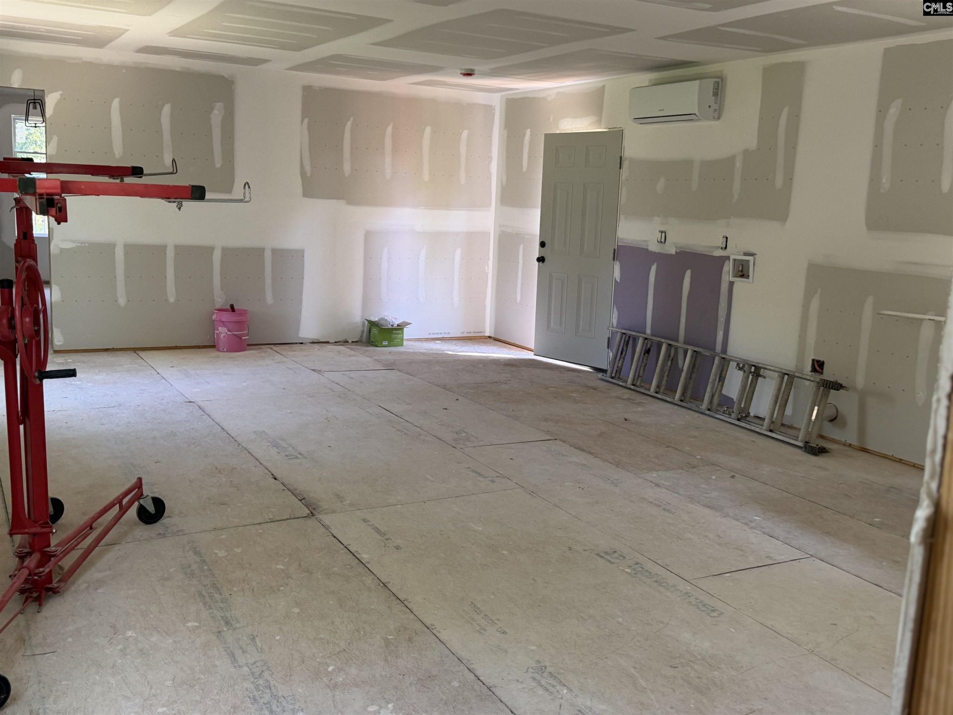 820 Dartmouth Avenue  Photo 4