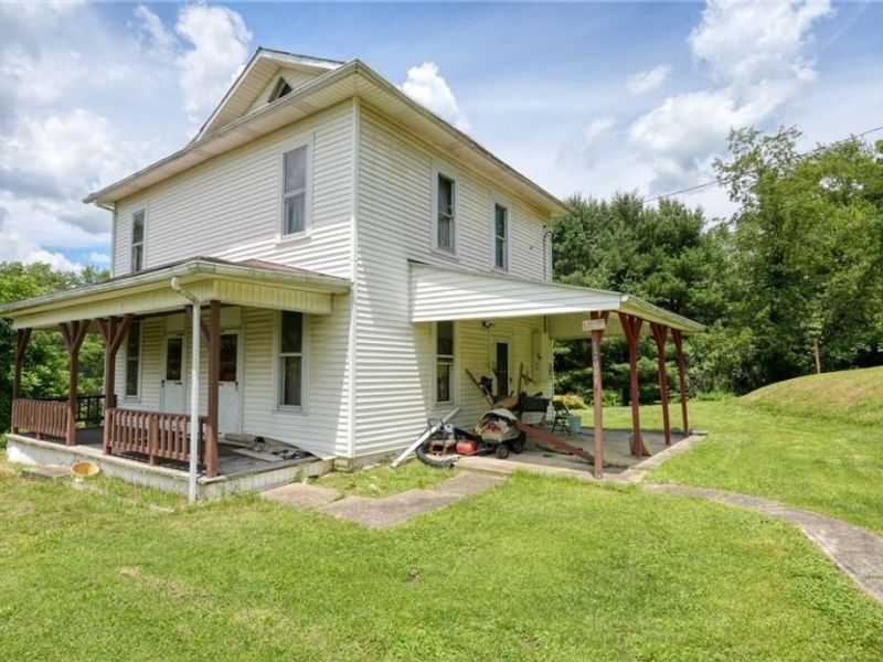 12011 Battle Ridge Road, Cambridge, OH 43725 Photo 2