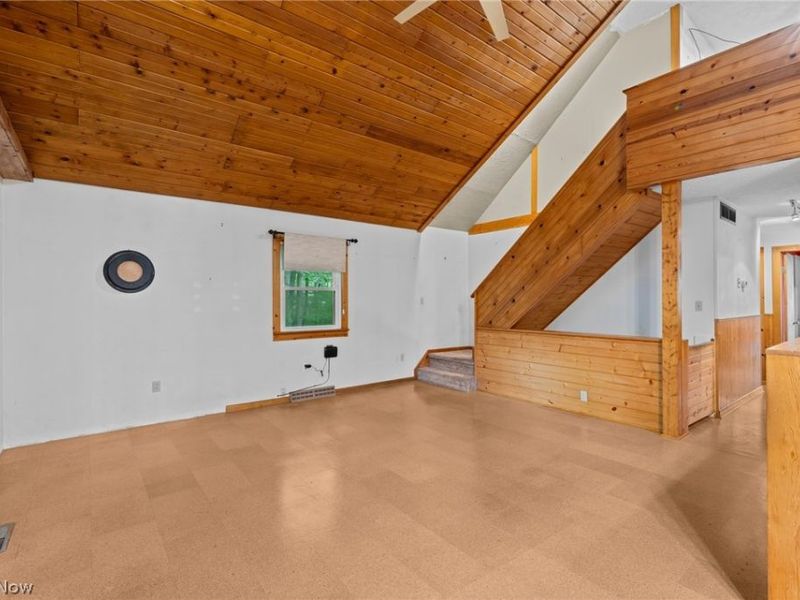 9249 Gilbert Road, Ravenna, OH 44266 Photo 18