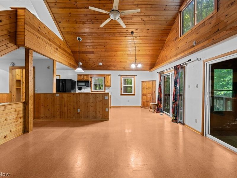 9249 Gilbert Road, Ravenna, OH 44266 Photo 21