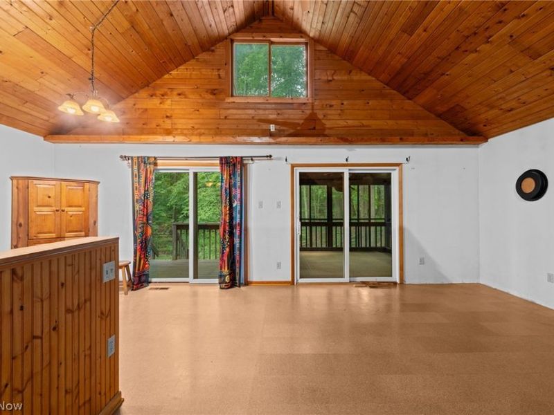9249 Gilbert Road, Ravenna, OH 44266 Photo 23