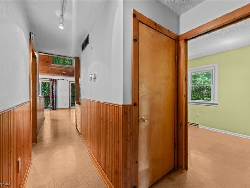 9249 Gilbert Road, Ravenna, OH 44266 Photo 31