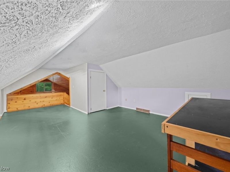 9249 Gilbert Road, Ravenna, OH 44266 Photo 40