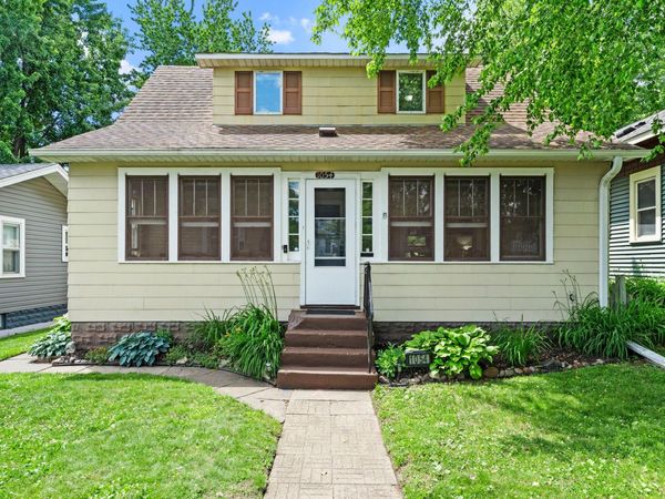 1054 Van Buren Avenue, Saint Paul, MN 55104