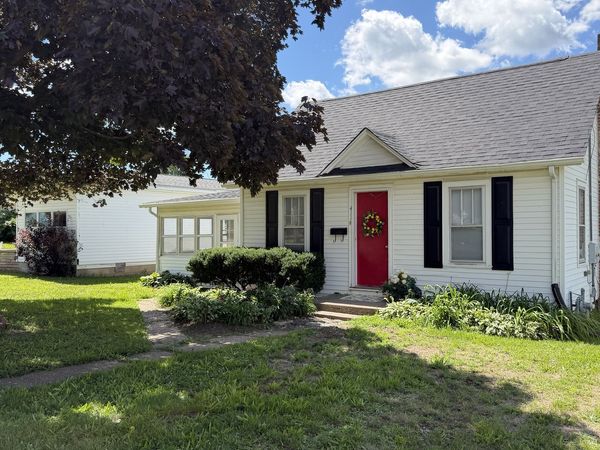 411 E NORTH Street , Morrison, IL 61270