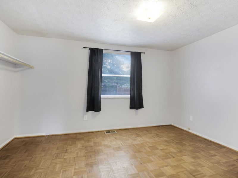 3671 Brookline Avenue , Columbus, OH 43223 Photo 19