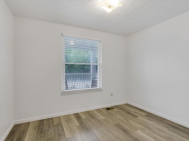 3671 Brookline Avenue , Columbus, OH 43223 Photo 24