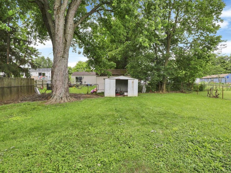 3671 Brookline Avenue , Columbus, OH 43223 Photo 32