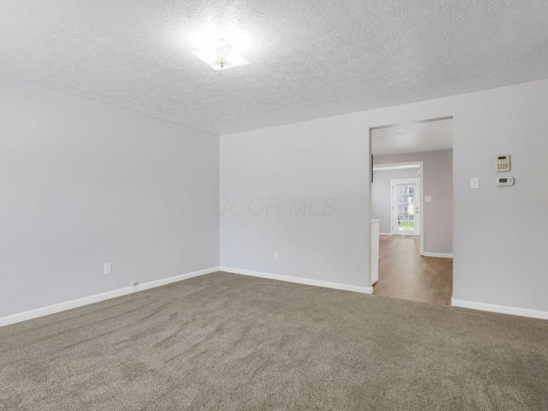 3671 Brookline Avenue , Columbus, OH 43223 Photo 4