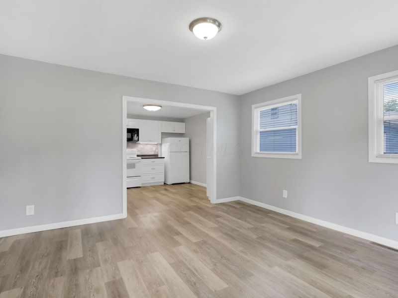 3671 Brookline Avenue , Columbus, OH 43223 Photo 8