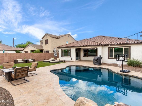 10815 E RAMBLEWOOD Circle, Mesa, AZ 85212
