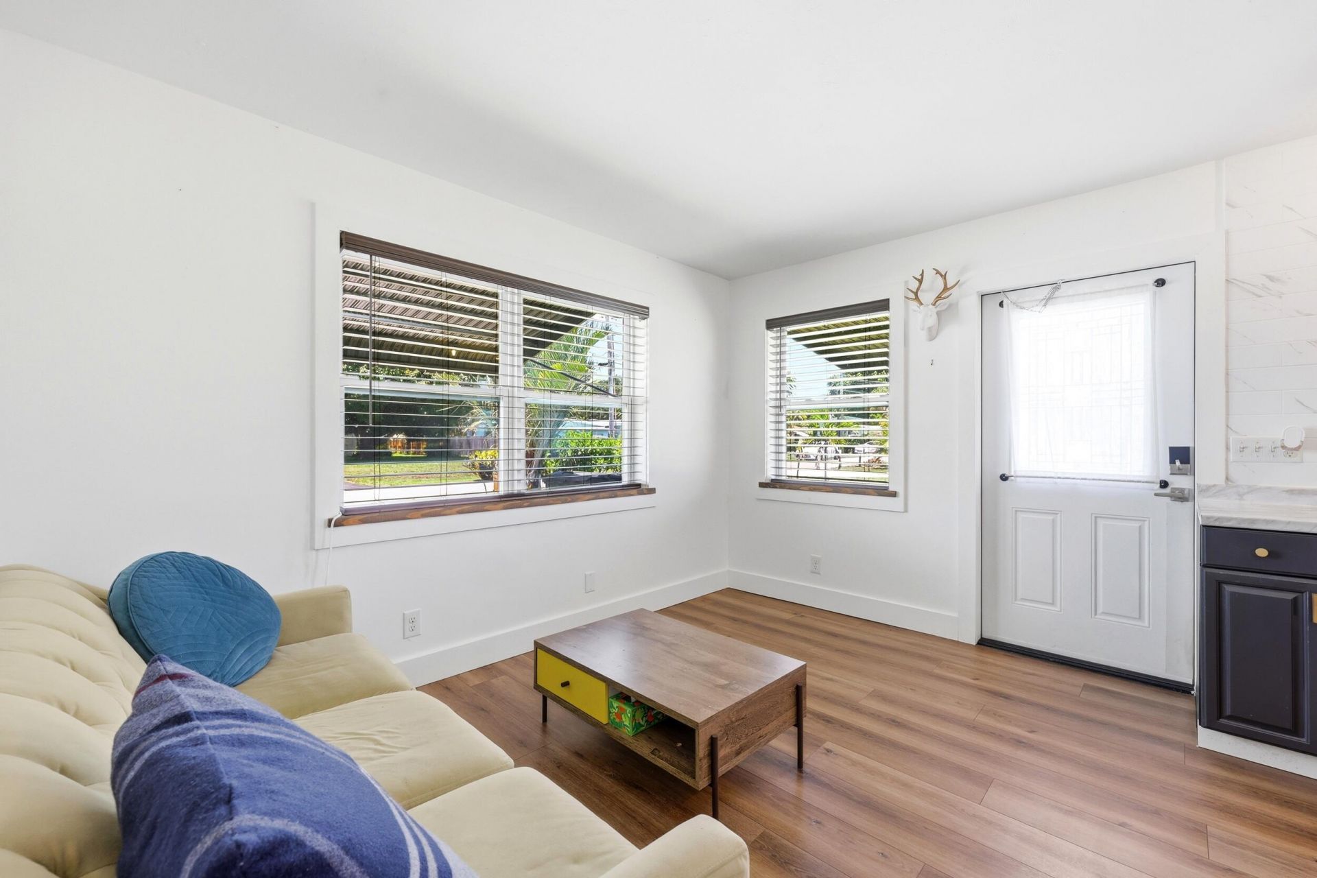 2708 Hinda Road, Unit 2708, West Palm Beach, FL 33403 Photo