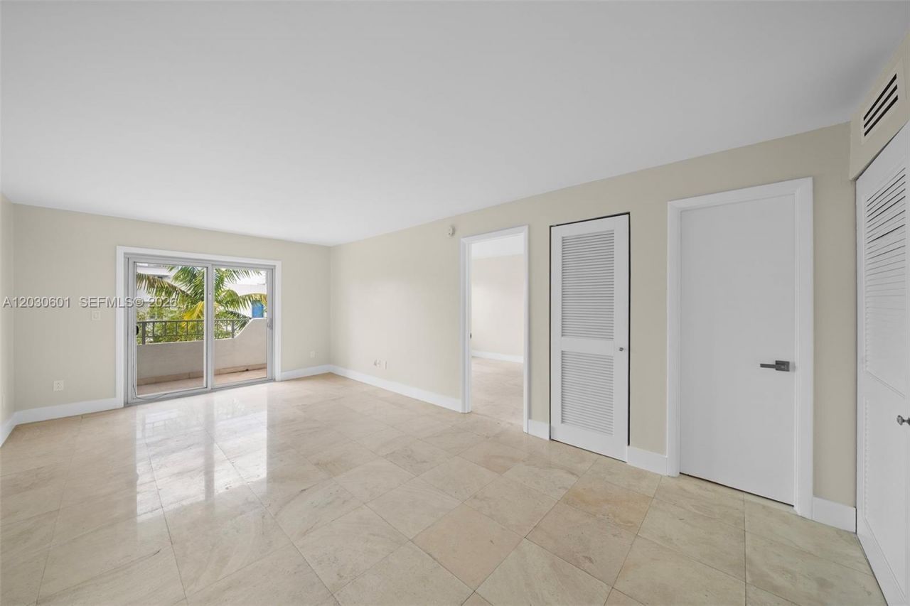 1610 Lenox Ave, Unit 316, Miami Beach, FL 33139 Photo
